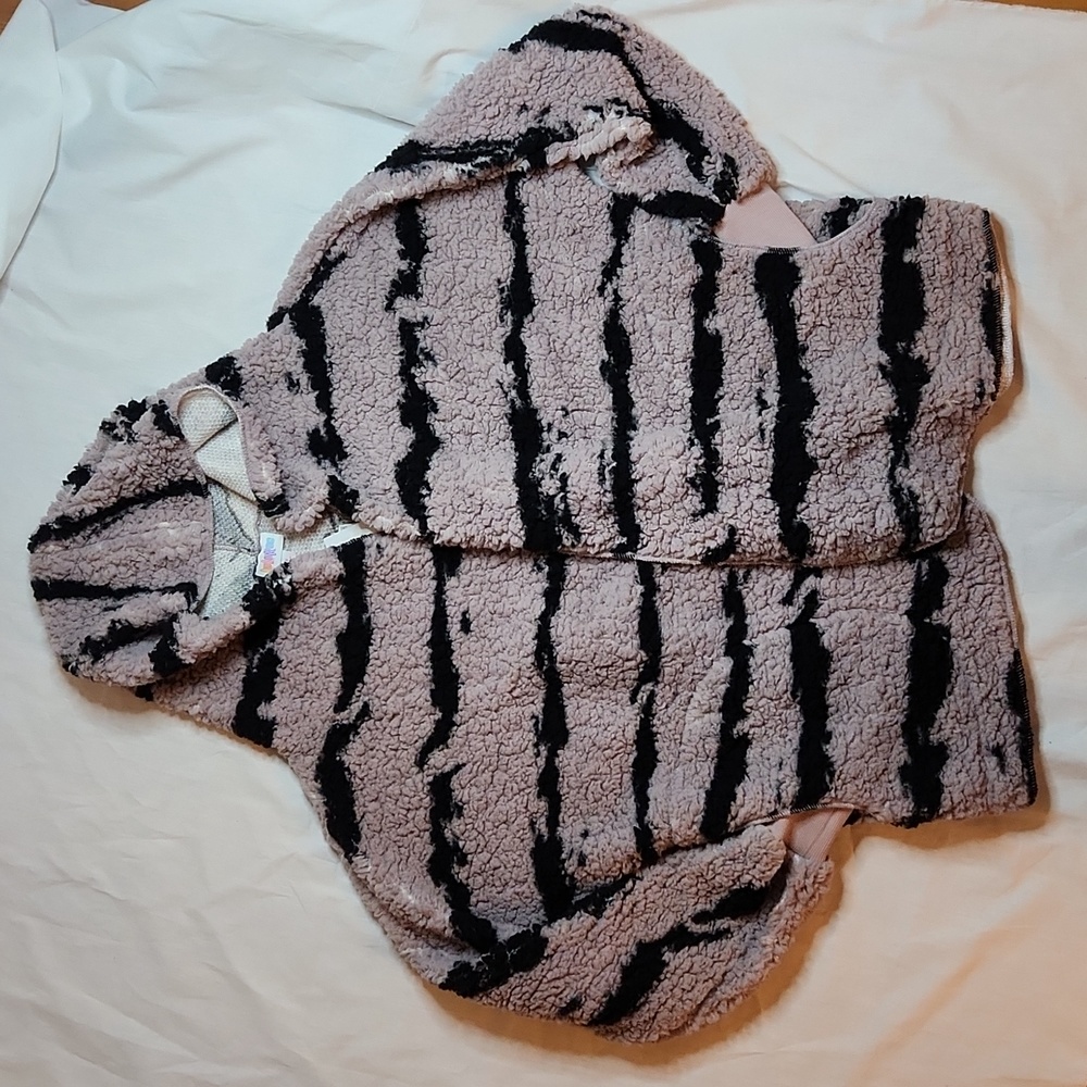 LULAROE Teddy Bear Jacket Dusty Purple with Black Stripes Small NWT